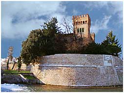 images of bastions walls